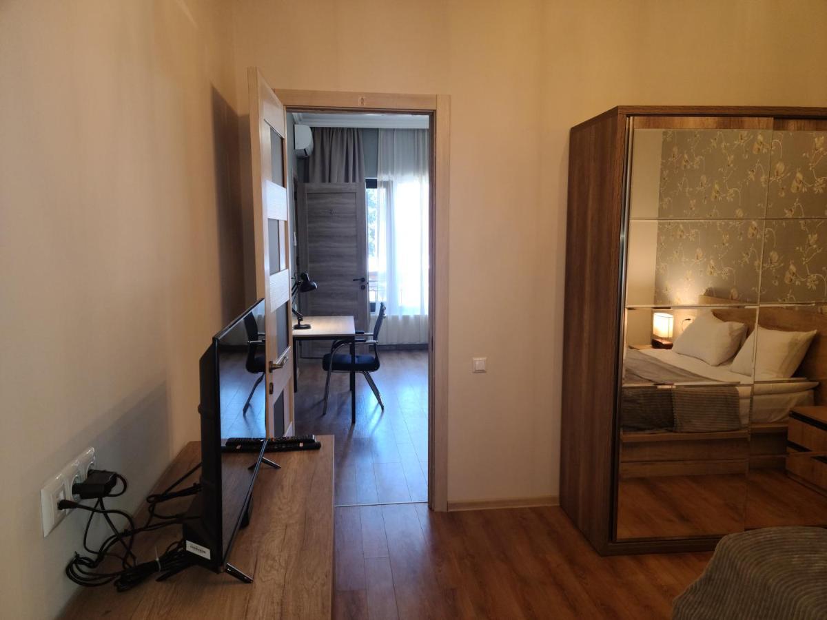 Honeymoon Apartments In Old Tbilisi ภายนอก รูปภาพ