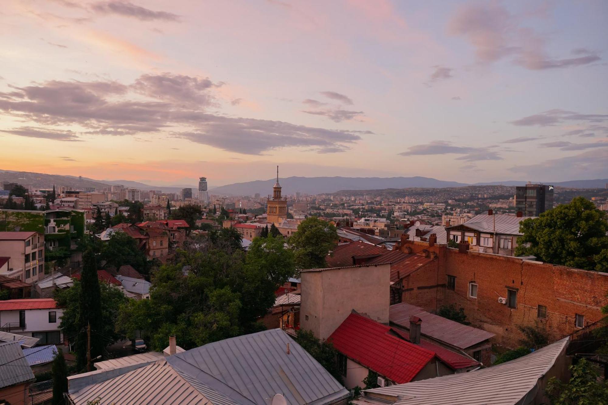 Honeymoon Apartments In Old Tbilisi ภายนอก รูปภาพ